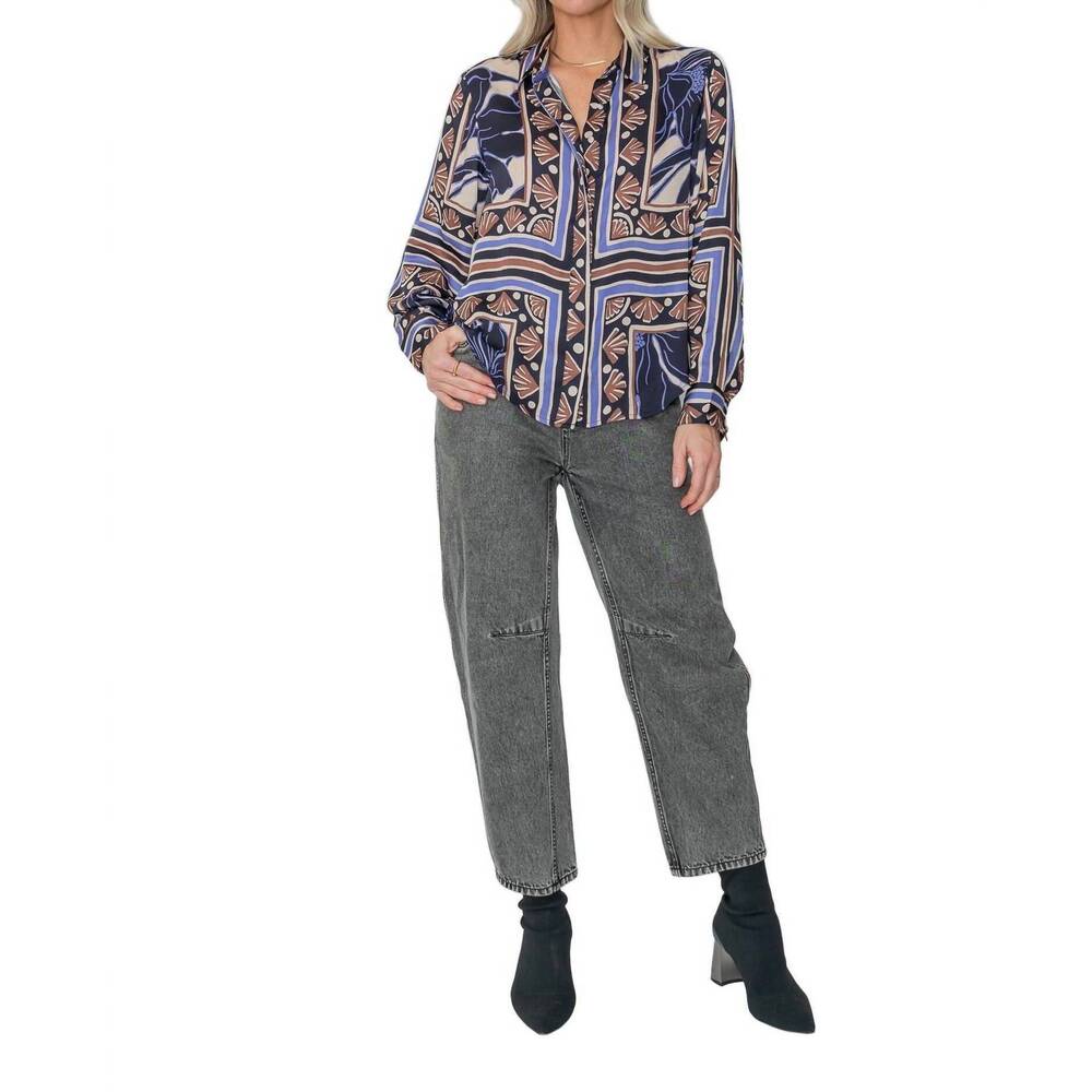 NEW WEST OF nadia button front top in blue
